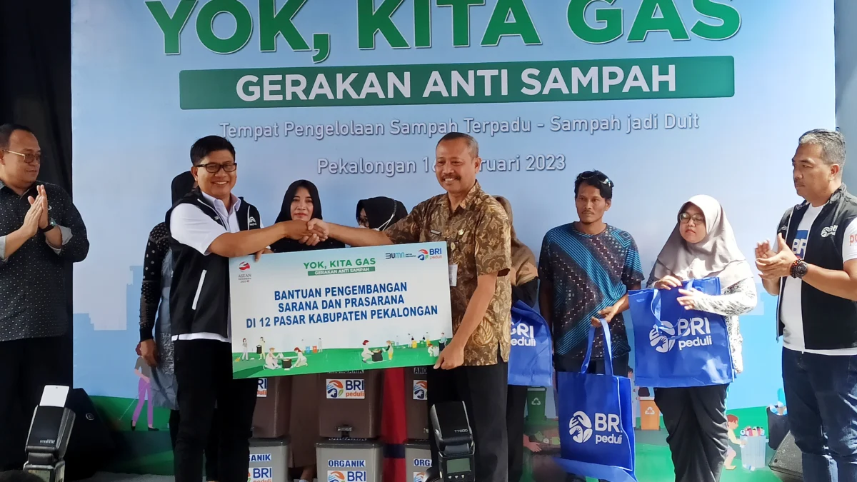 Gerakan Anti Sampah, BRI Ajak Pedagang Kelola Sampah Jadi Duit