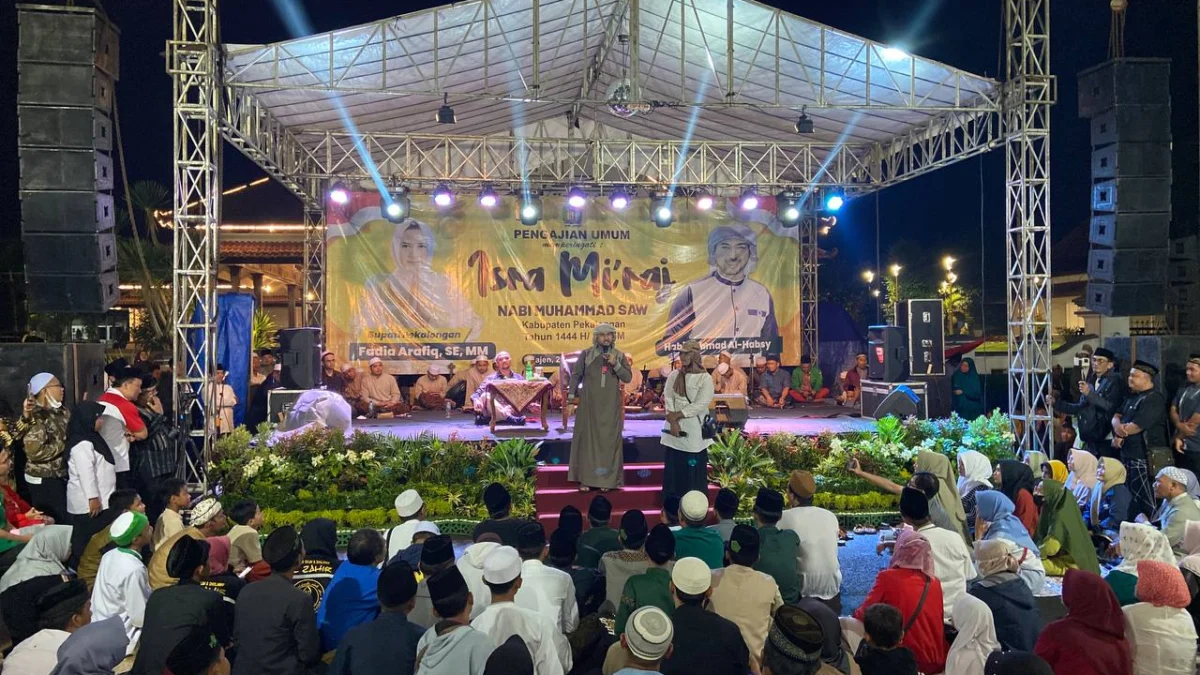 Ribuan Warga Hadiri Peringatan Isra Miraj 1444, Penceramah Habib Ahmad Al- Habsyi