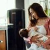 Kamu Penganut Extended Breastfeeding? Begini Manfaat dan Tantangannya!