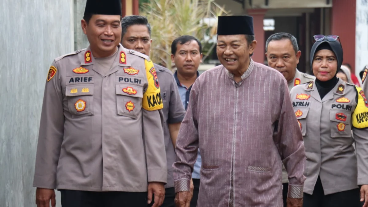 Silaturahmi ke Ketua MUI Kabupaten Pekalongan, Kapolres Pekalongan AKBP Arief Fajar Satria Ajak Sinergi Tokoh Agama Jaga Kamtibmas Jelang Pemilu 2024