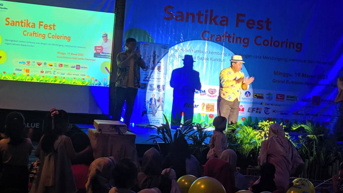 Meriah Event Santika Fest Crafting Coloring