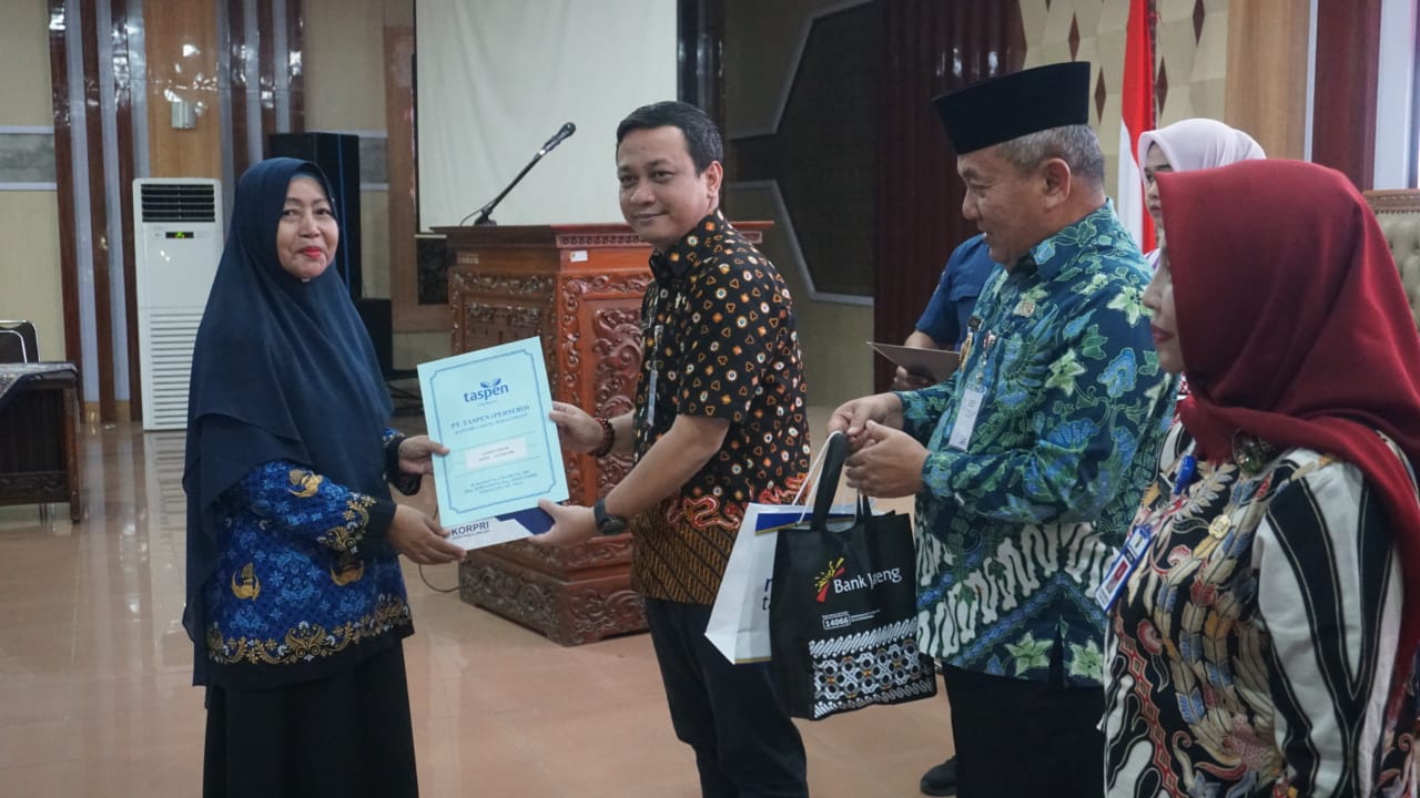 13 Asn Pekalongan Pensiun Walikota Aaf Berharap Pengabdian Ke