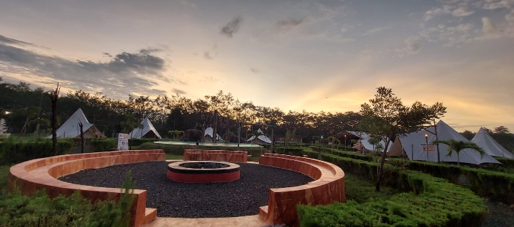 La'Ranch Glamping Adventure Pekalongan