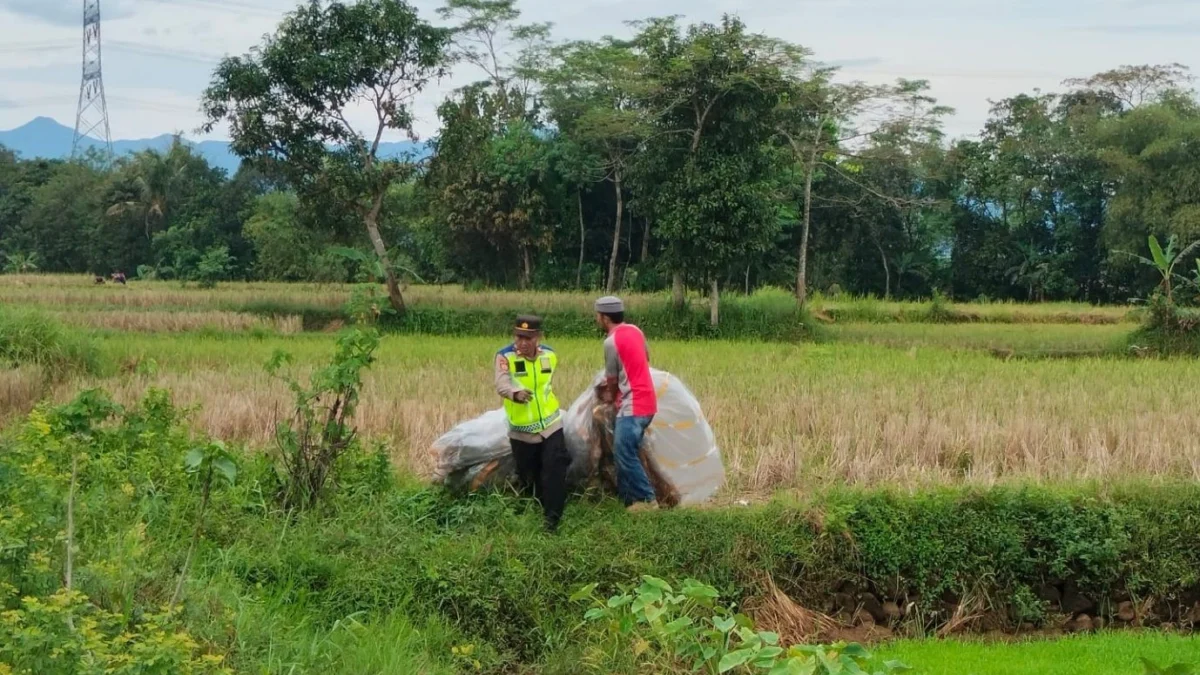 balon udara berukuran besar berhasil disita