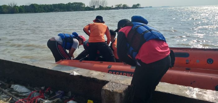 nelayan hilang di perairan laut wonokerto