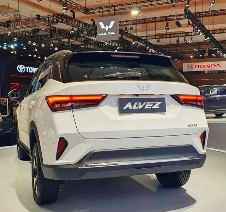 Interior Wuling Alvez 2023