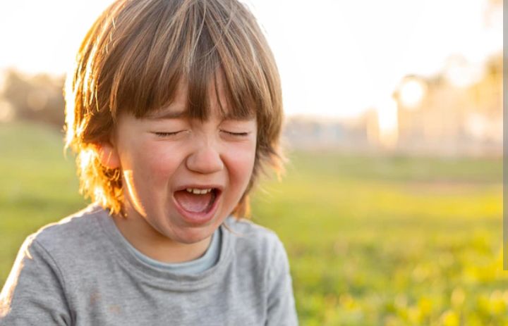 Menghadapi anak tantrum