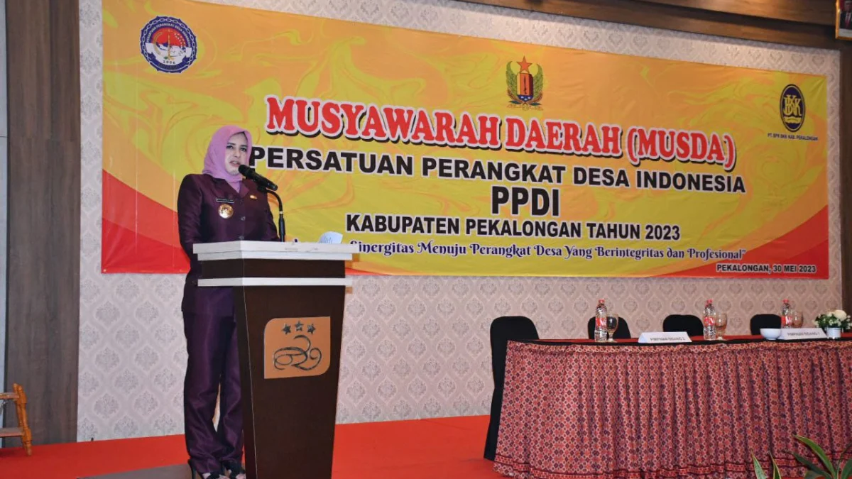 Bupati Pekalongan Fadia Arafiq