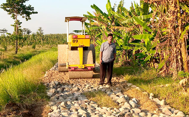 Jalan Hutan di Pagerbarang Diperbaiki