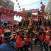 Warga Pekalongan Antusias Saksikan Kirab Akbar Ritual dan Budaya