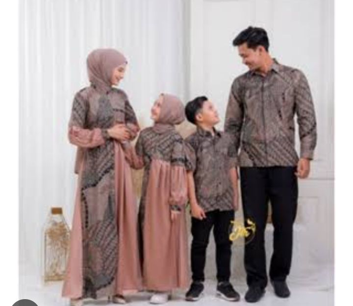 Dress batik untuk Idul Adha 2023