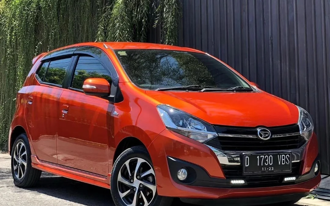 Mobil kecil daihatsu ayla