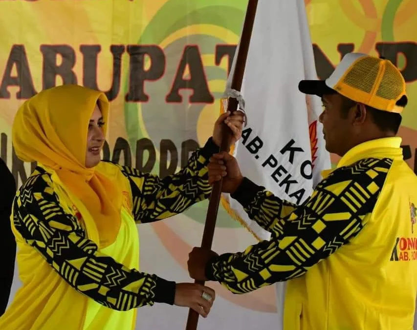 Bupati Fadia Arafiq