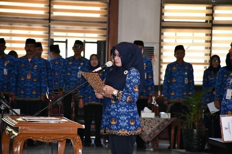 Bupati Fadia Arafiq