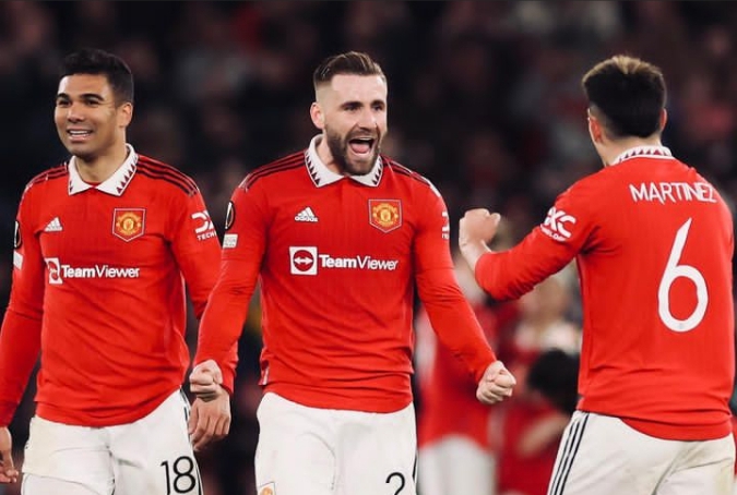 Luke Shaw jadi pemain paling senior di MU