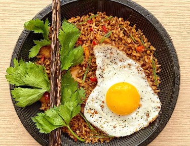 Nasi goreng rendang