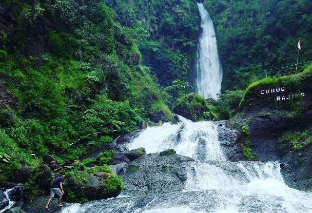 Wisata air terjun di Pekalongan