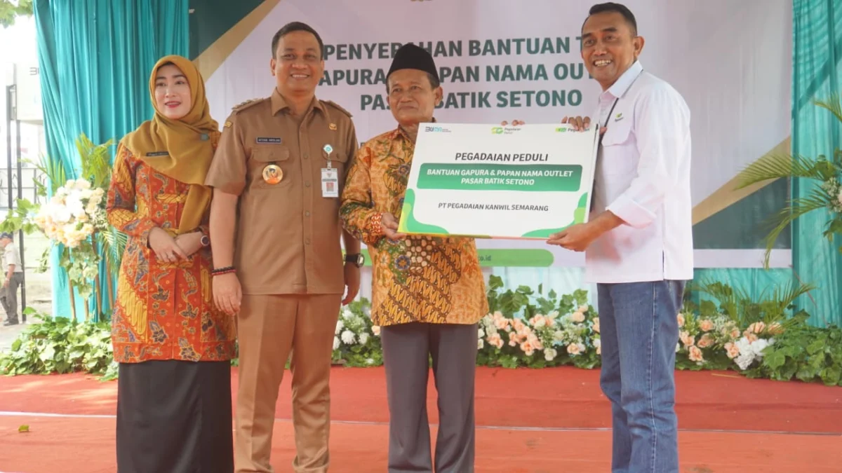 csr gapura dan papan nama