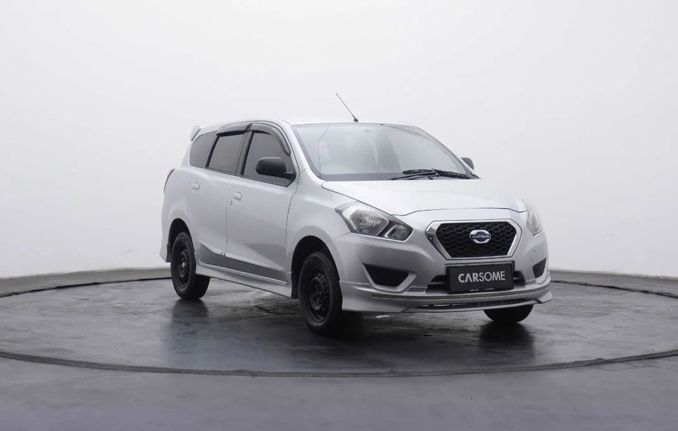 Mobil datsun go