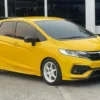 Mobil hatchback bekas irit