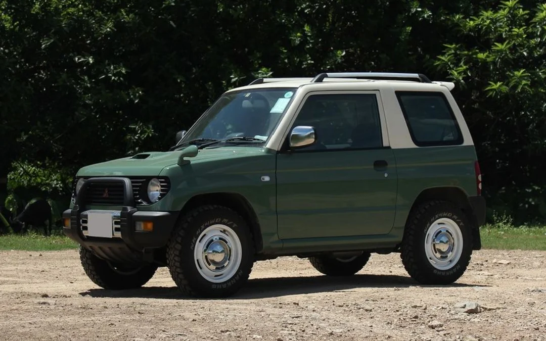 Pajero mini