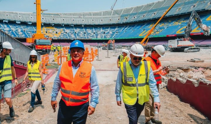 Stadion camp Nou direnovasi