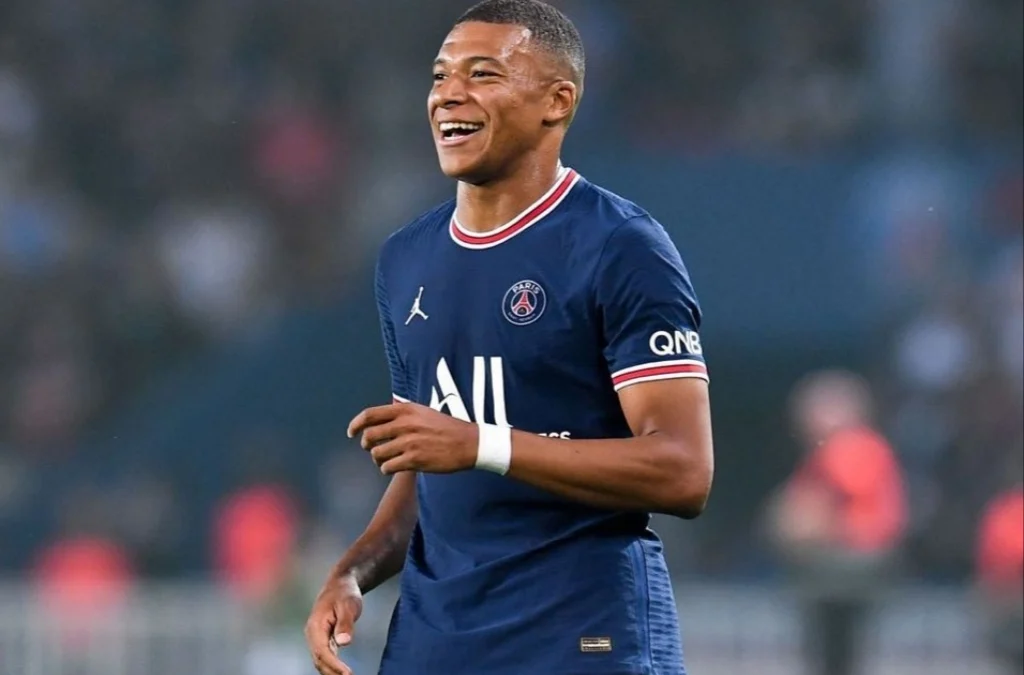 Kylian Mbappe Pindah 2023 2024