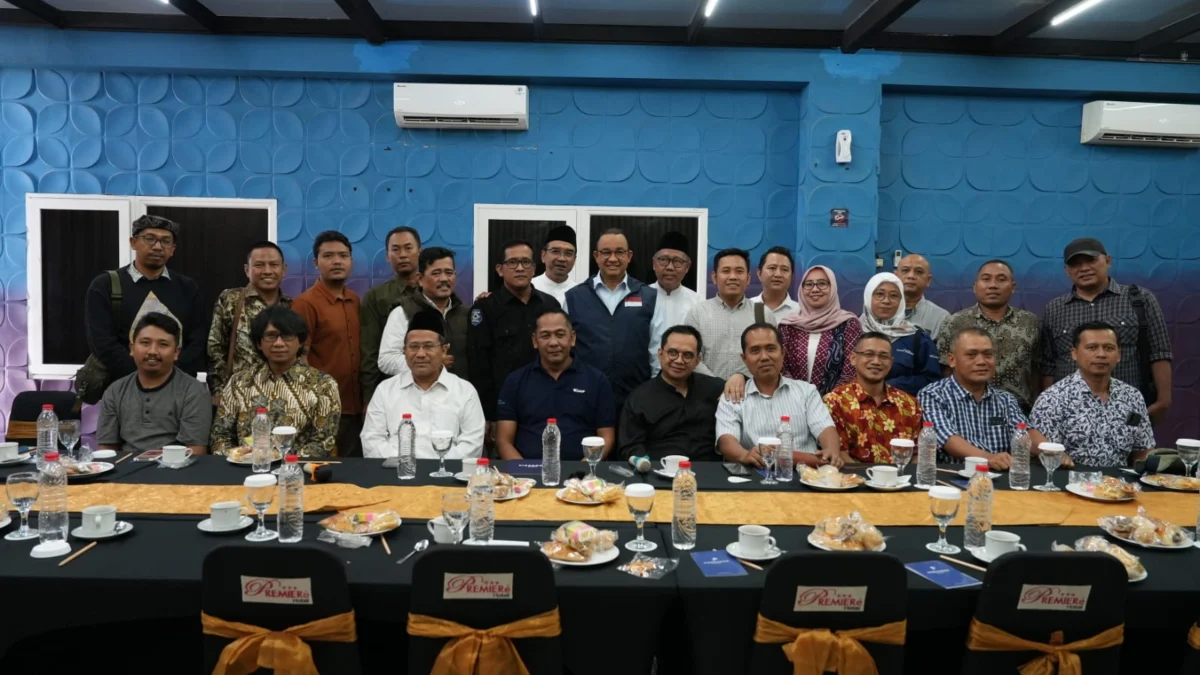 anies baswedan bertemu pimpinan media