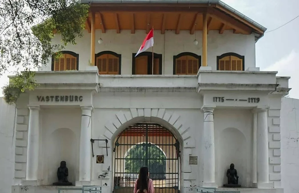 Kisah misteri Benteng Vastenburg