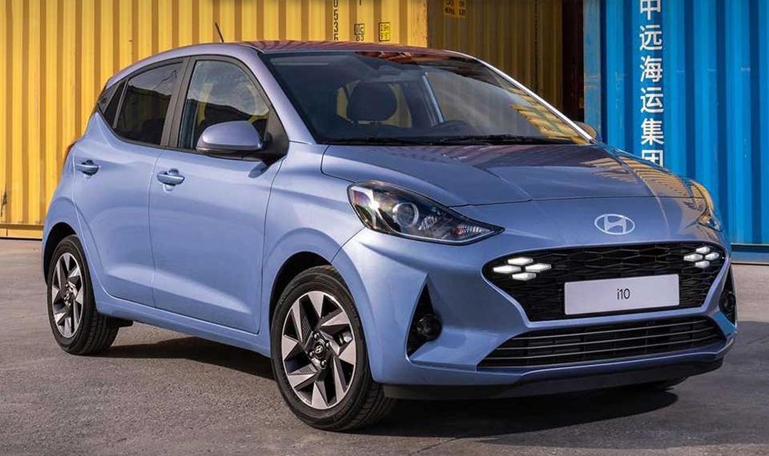 Mobil hyundai grand i10 nios