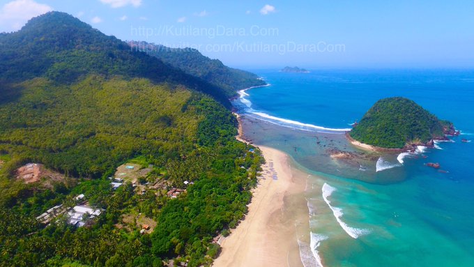 pantai cantik di Banyuwangi