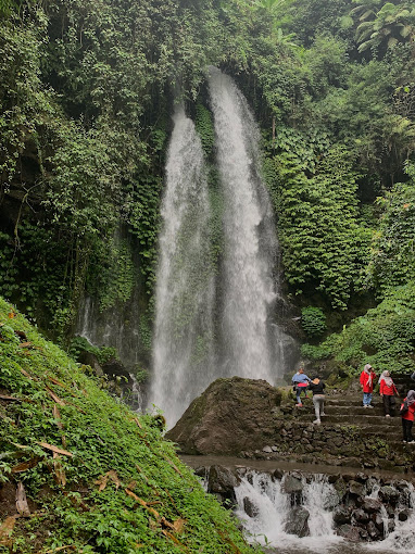 Air Terjun di Tawangmangu