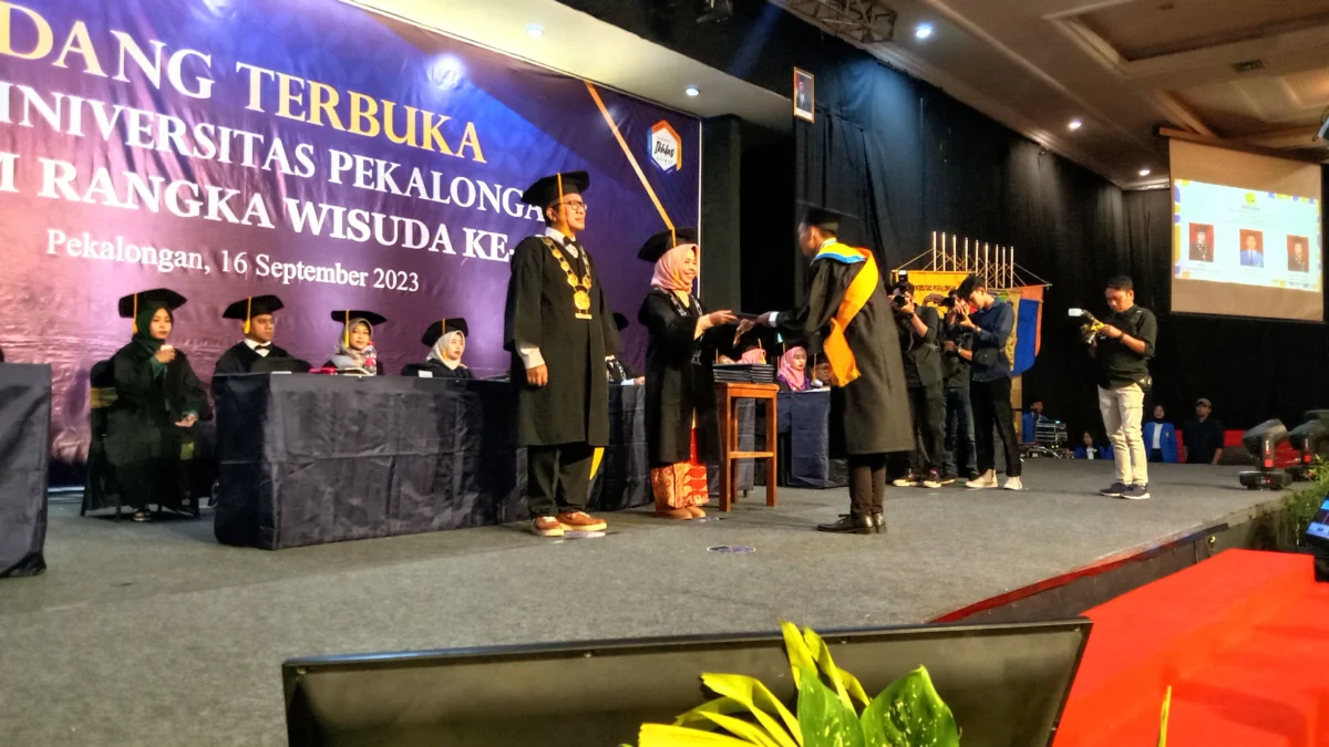 Wisuda ke-59 Universitas Pekalongan