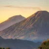 Tips Aman Mendaki Gunung Prau