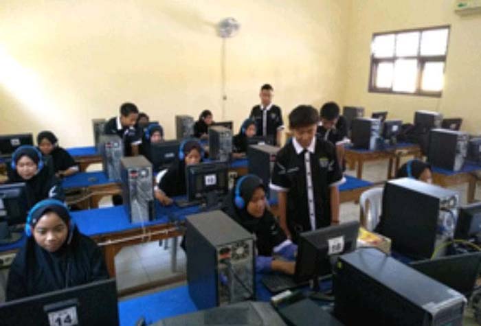 Sekolah Kejuruan Tertua di Kabupaten Pekalongan