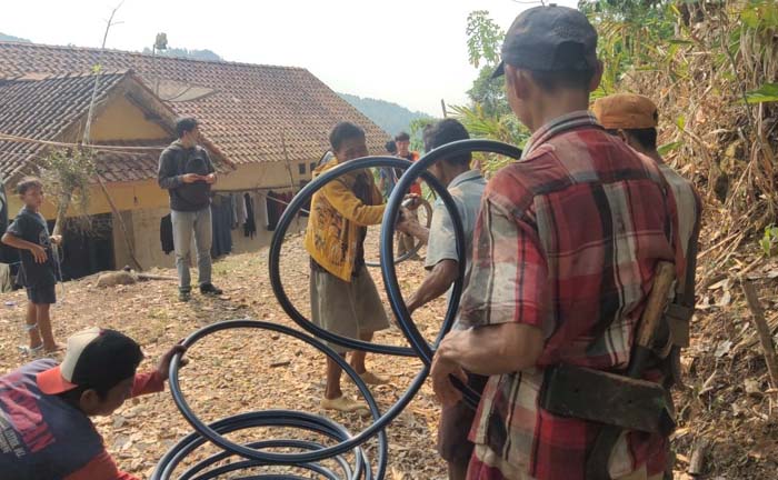 jaringan air bersih untuk warga Dukuh Siangkreng