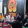 menjaga persatuan