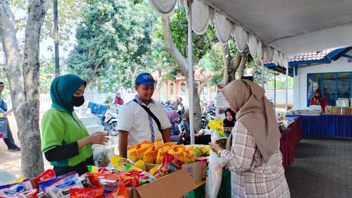 operasi pasar murah