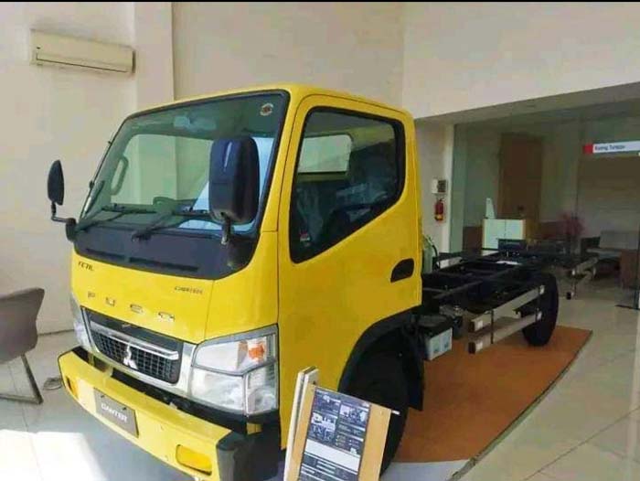 Fuso Canter 2023