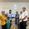 berangkatkan satu keluarga