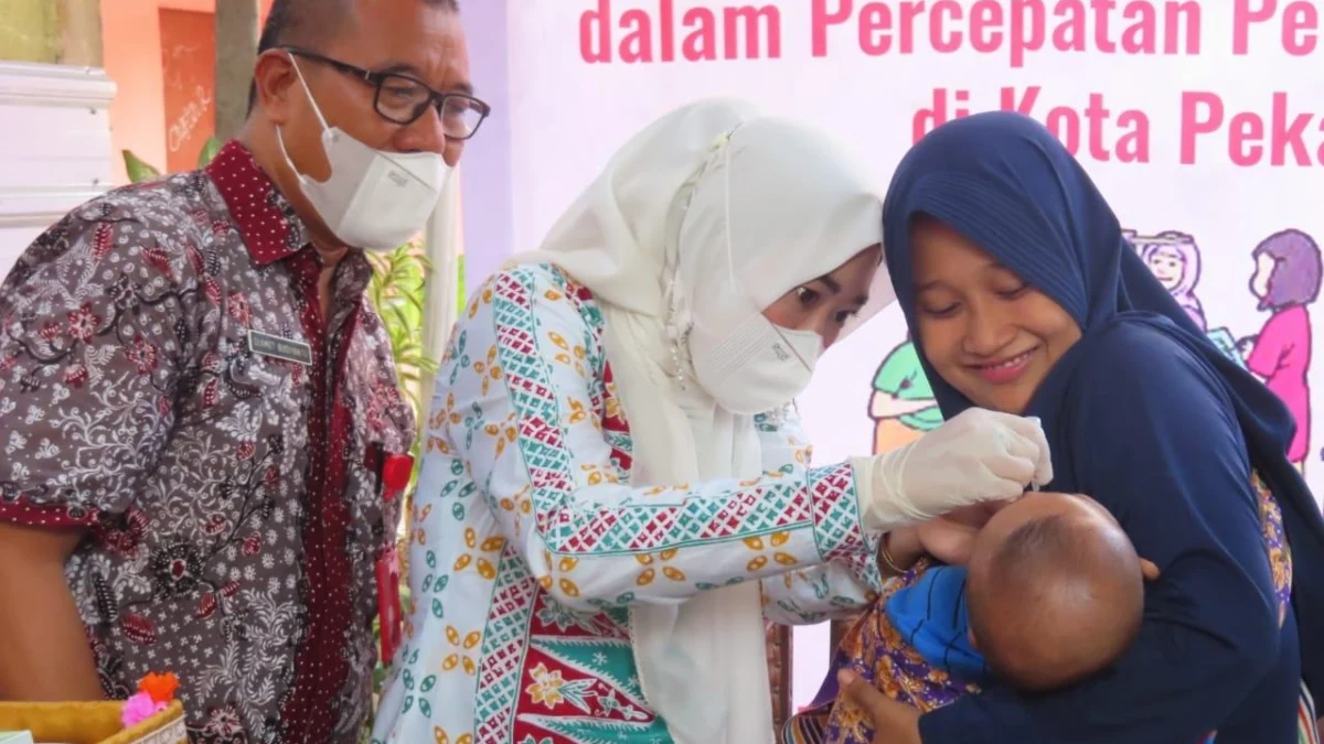 Dinkes Kota Pekalongan Gelar Sub PIN Polio Tahun 2024, Ketua PKK Inggit Soraya Aktif Sosialisasikan