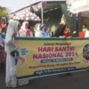 Meriah! Majelis Taklim Rahmatan Lil Alamin Gelar Jalan Sehat dan Festival Kostum Peringati Hari Santri