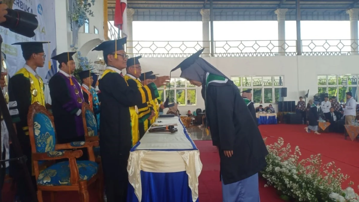 Universitas Selamat Sri Wisuda 542 Mahasiswa, Pecahkan Rekor Terbanyak