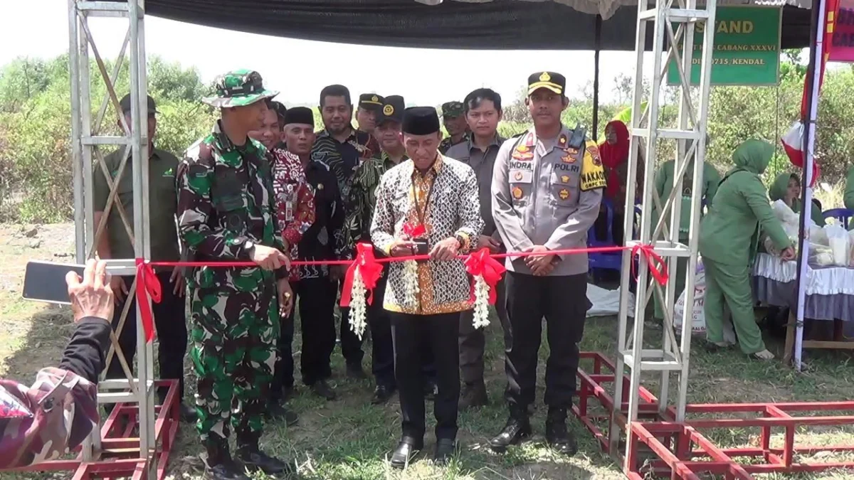 Forkopimda Kendal Uji Coba Jalan Baru Hasil TMMD di Kartika Jaya, Dorong Pembangunan dan Kesejahteraan Desa