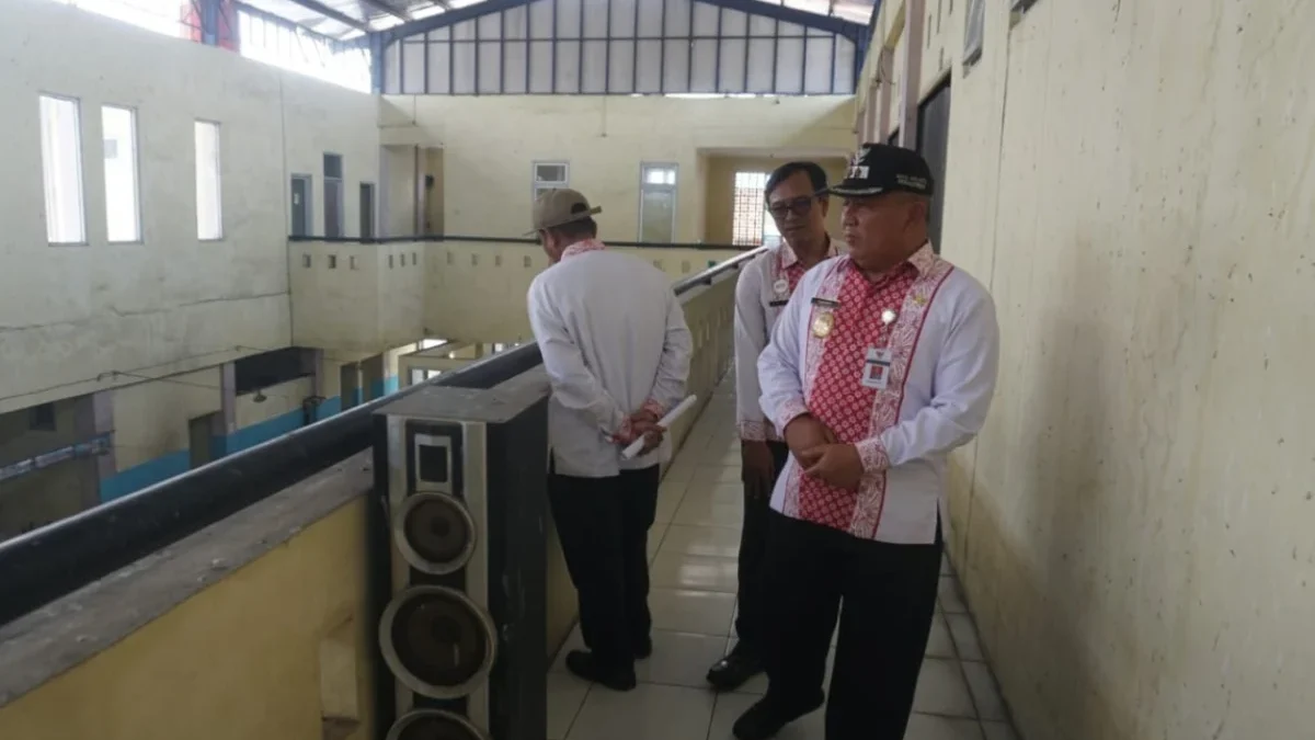 Lift Kapsul dan Renovasi Pasar Anyar: Strategi Baru Plt Wali Kota Pekalongan untuk Hidupkan Ekonomi Lokal