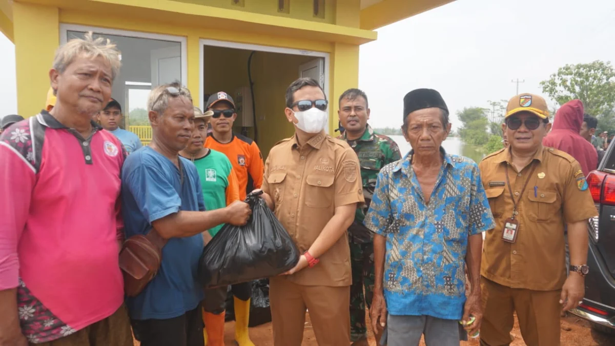 Pemkot Salurkan Bantuan Logistik