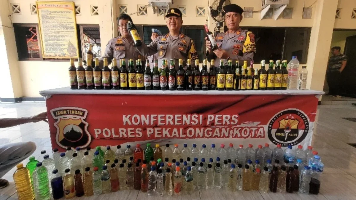 Polres Pekalongan Kota Amankan 601 Botol Miras, Tegaskan Komitmen Berantas Peredaran Barang Haram