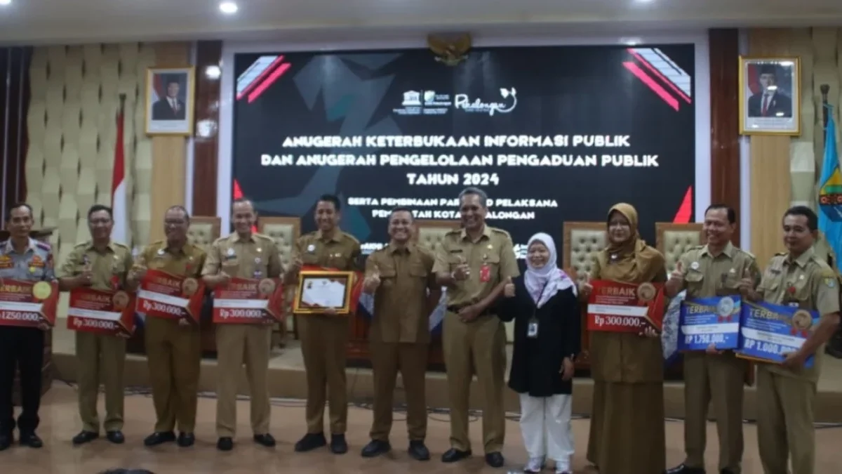 Dishub dan DLH Raih Penghargaan Terbaik I pada Anugerah KIP-Pengaduan 2024 Kota Pekalongan