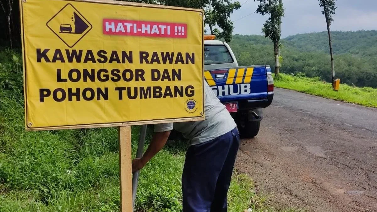 Hati-Hati Cuaca Ekstrem Saat Libur Nataru, Kabupaten Pekalongan Berisiko Tinggi Bencana