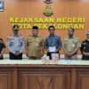 Kejari Kota Pekalongan Eksekusi Uang Pengganti Kasus Korupsi Parkir Senilai Rp500 Juta ke Kas Daerah